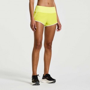 Yellow Women's Saucony Outpace 2.5" Split Shorts | MALAYSIA-AEYC