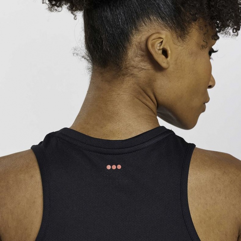 Black Women's Saucony Stopwatch Singlet | MALAYSIA-QPIU