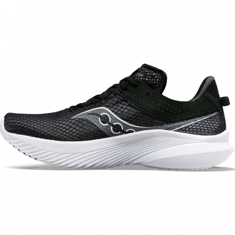 Black / White Women's Saucony Kinvara 14 Running Shoes | MALAYSIA-DYUX