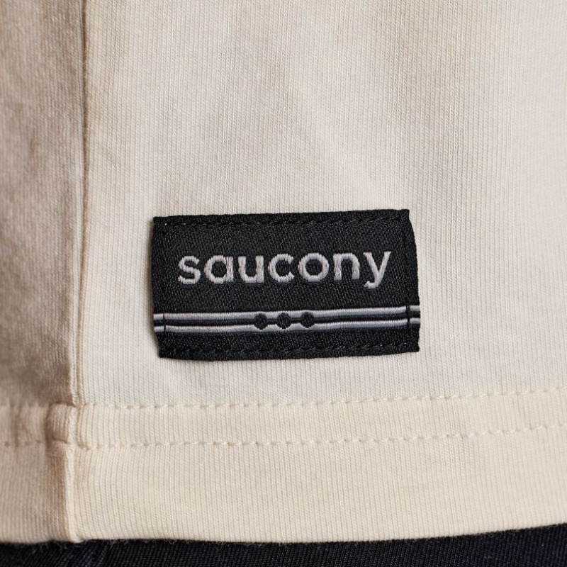 White Women's Saucony Recovery Boxy T-Shirt | MALAYSIA-FLWR