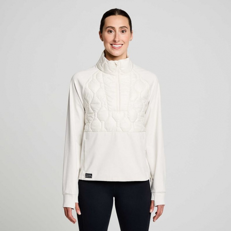 White Women\'s Saucony Solstice Oysterpuff 1/2 Zip Sweatshirt | MALAYSIA-SDWV